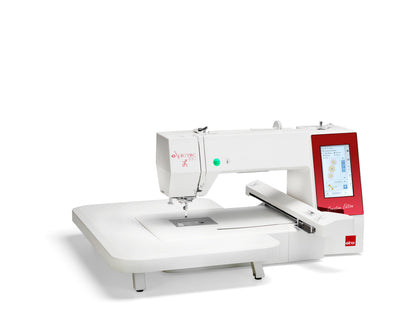 830L Creative Edition - eXpressive - Machine à broder