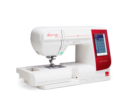 850 - eXpressive - Machine à coudre et à broder
