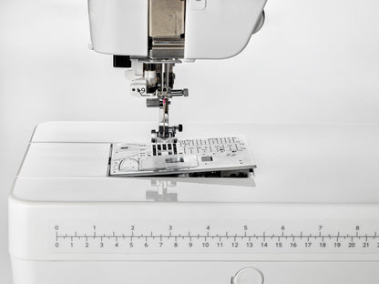792PRO - eXcellence - Machine à coudre informatisée