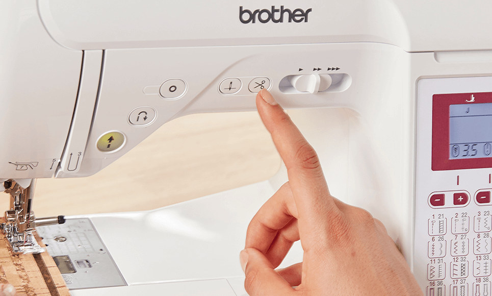 F400 - Innov-is - Machine à coudre électronique