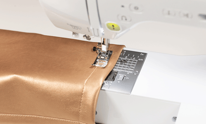 F560 - Innov-is - Machine à coudre électronique