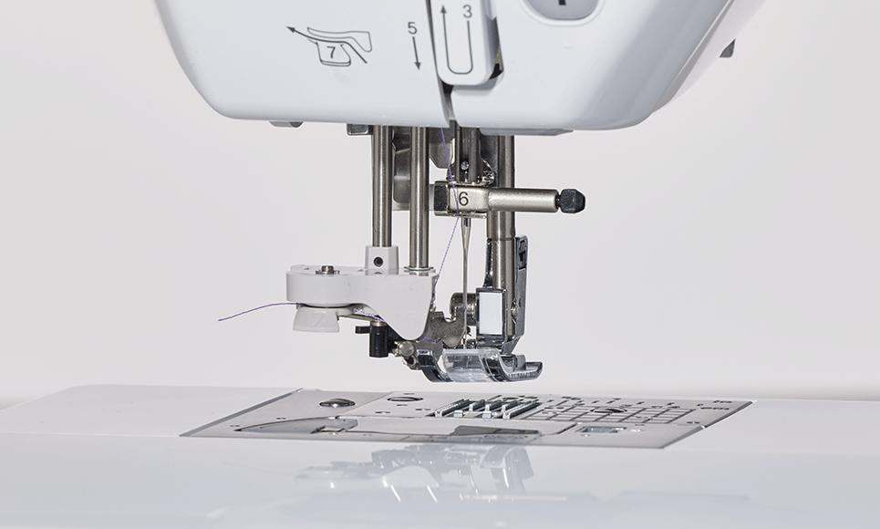 F560 - Innov-is - Machine à coudre électronique