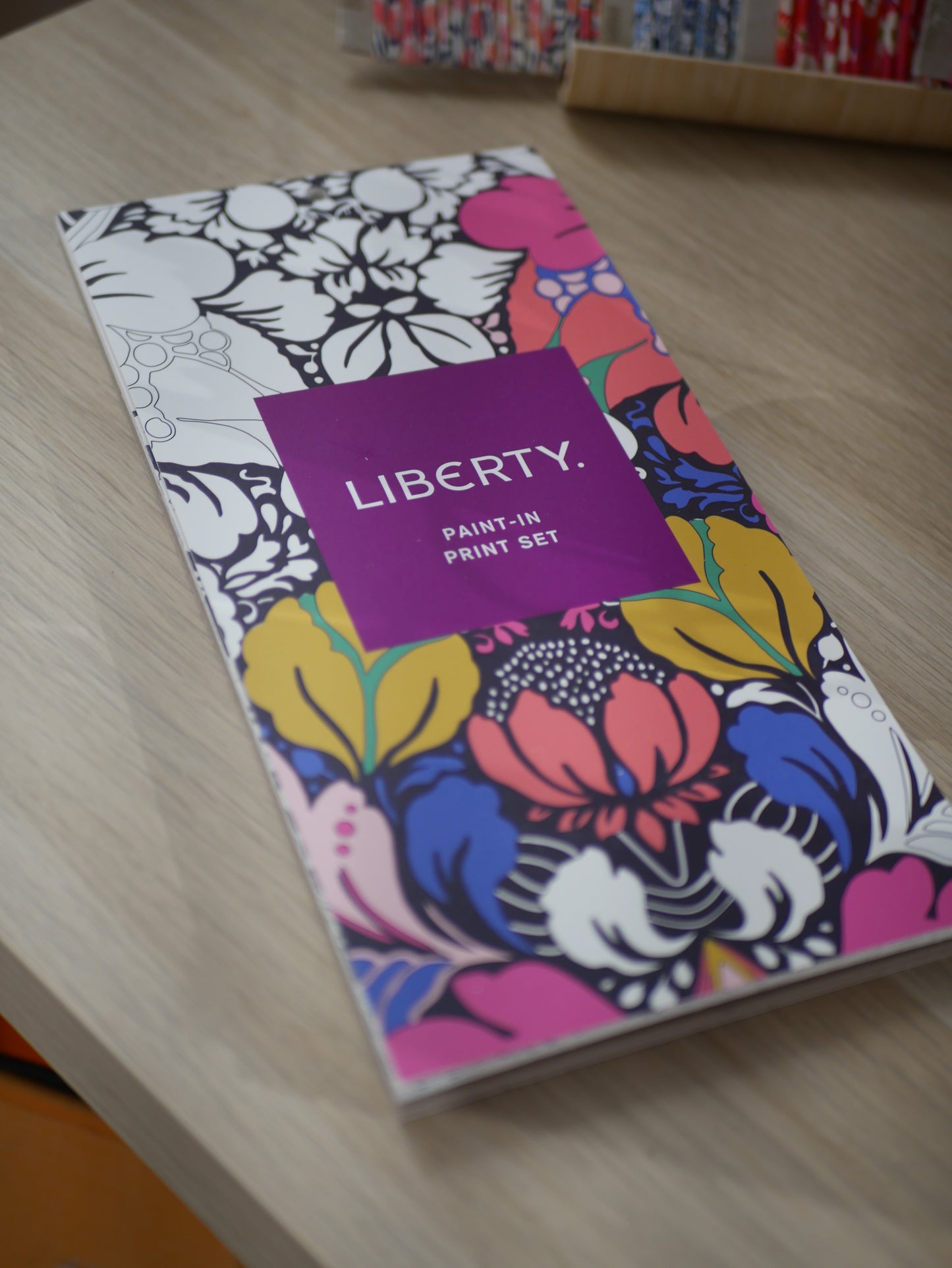 Kit peinture 6 cartes postale Liberty Glastonbury