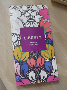 Kit peinture 6 cartes postale Liberty Glastonbury